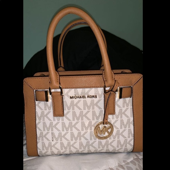 100% Authentic Michael Kors Small Bag - Picture 1 of 5